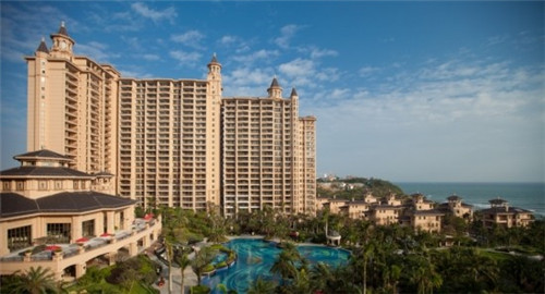 中式快餐这个行业很好干吗，锅边边酥肉加盟靠谱吗