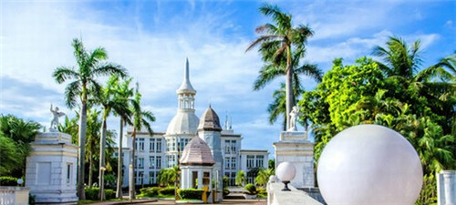 董记霸王卤在卤味熟食市场上的发展如何，加盟董记霸王卤正常几年盈利