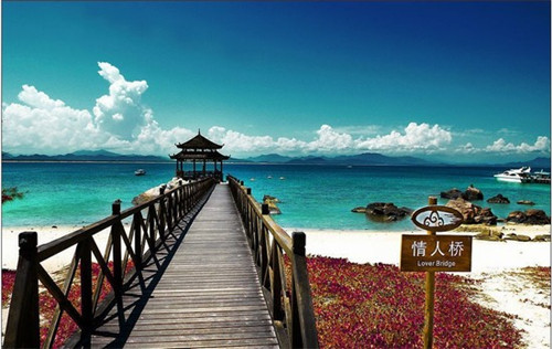 持久粉底液加盟店需要注意哪些事项